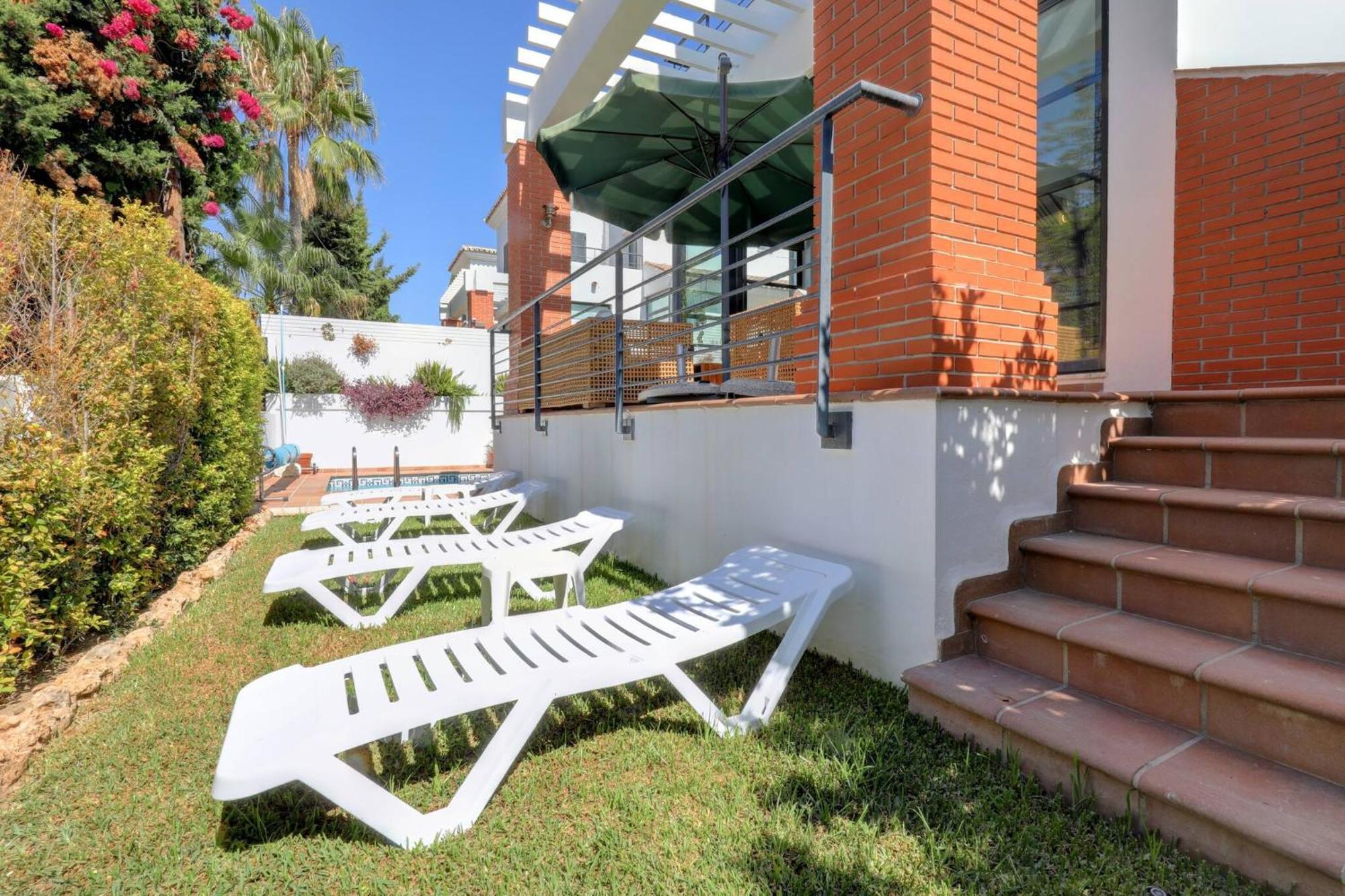 011 Bright And Spacious Villa With Private Pool Беналмадена Екстериор снимка