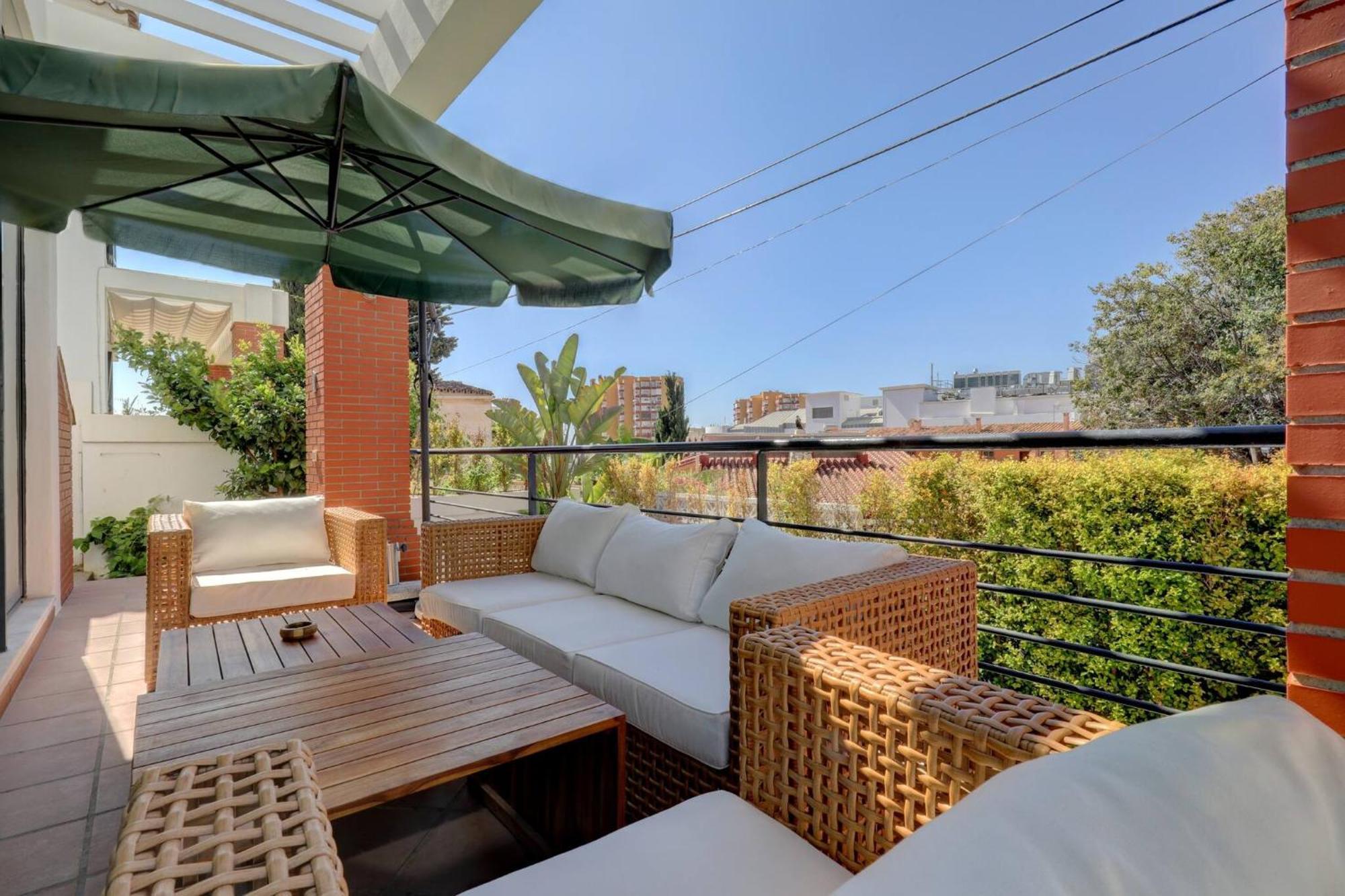 011 Bright And Spacious Villa With Private Pool Беналмадена Екстериор снимка